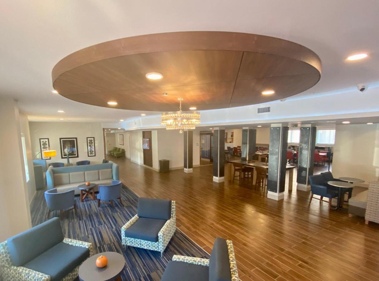 Holiday Inn Express & Suites - Dahlonega - University Area By Ihg Exterior foto